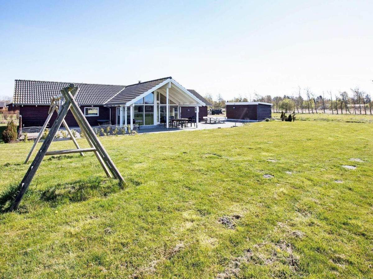 Four-Bedroom Holiday Home In Idestrup 3 Bøtø By Exterior foto